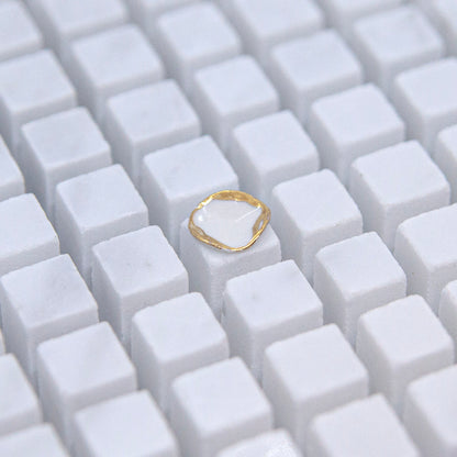 FROST - øredobber hvit