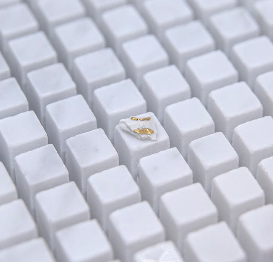 SKJÆR - øredobber hvit