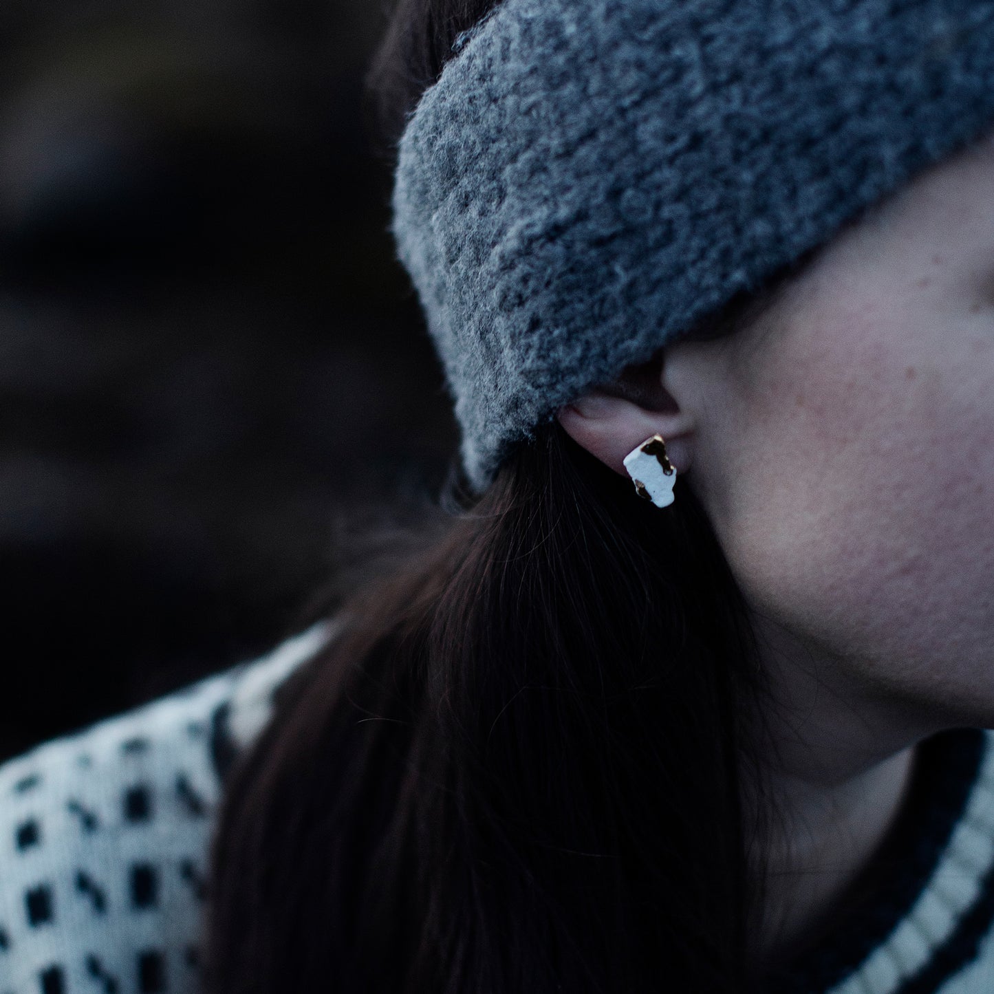 SKJÆR - øredobber hvit