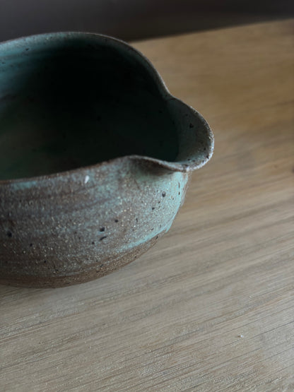 Skål med helletut