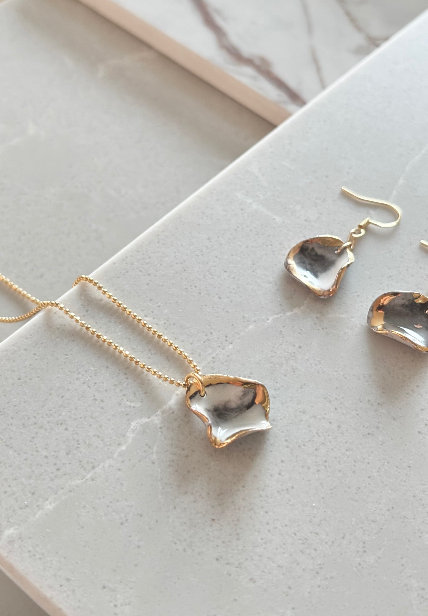 UVÆR - smykkesett frost gråstein