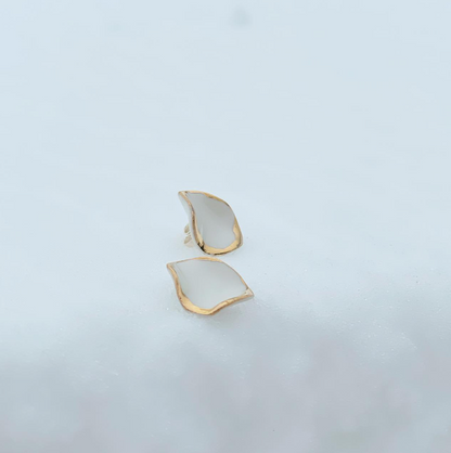 FROST - øredobber hvit